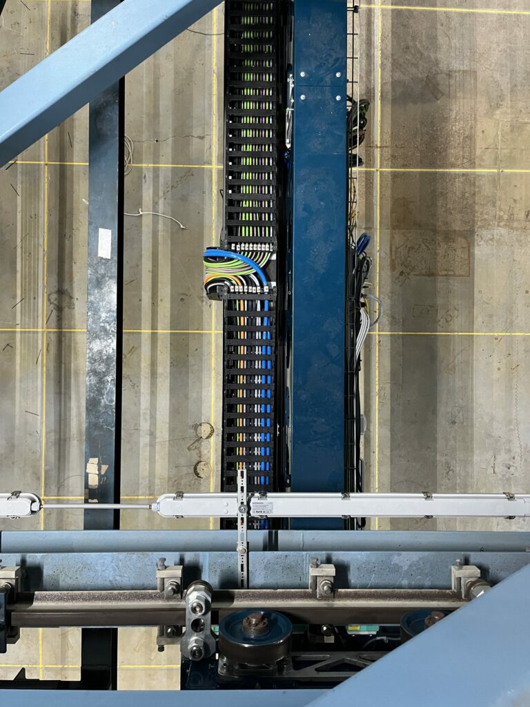 MARIN onderzoeksbasin met kabelrups-systeem