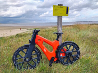 Strand Goeree met de fiets